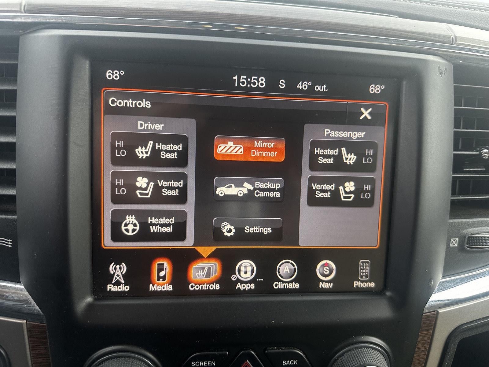 2016 RAM 1500 Laramie