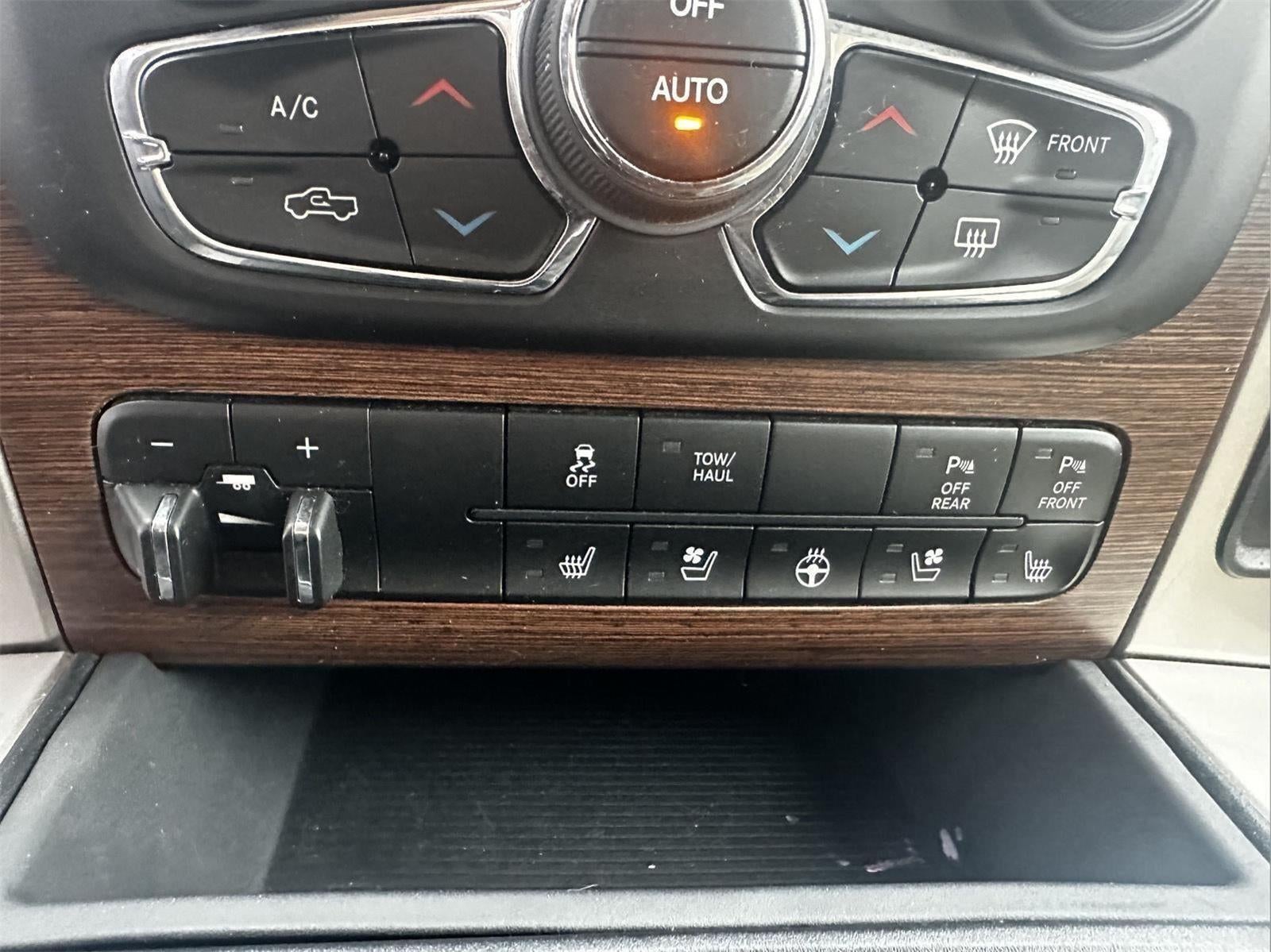 2016 RAM 1500 Laramie