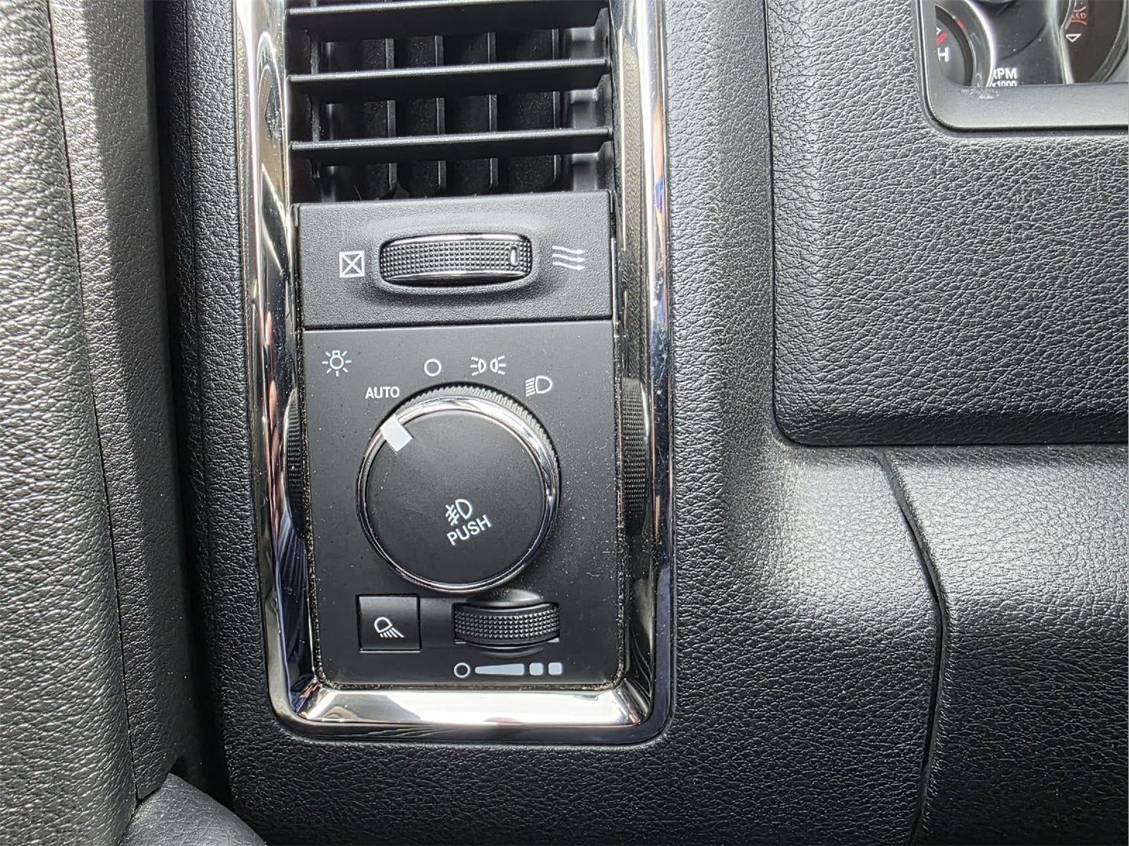 2015 RAM 1500 Sport