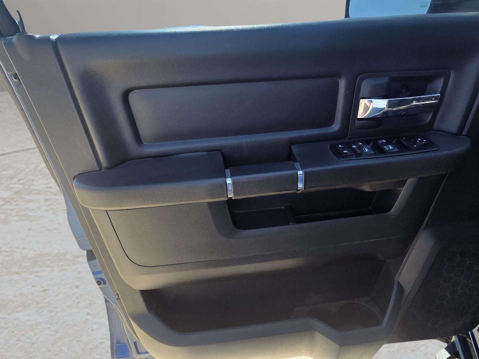 2011 RAM 1500 Sport