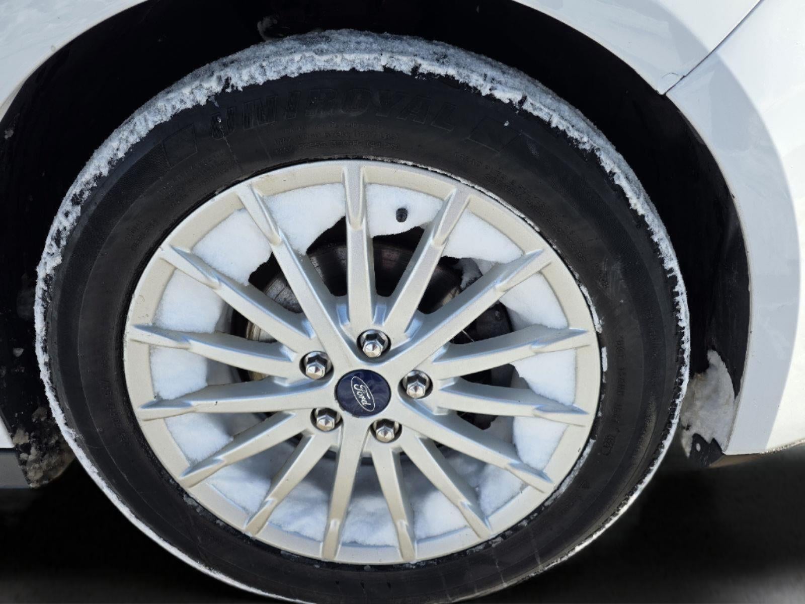 2015 Ford C-Max Hybrid SE