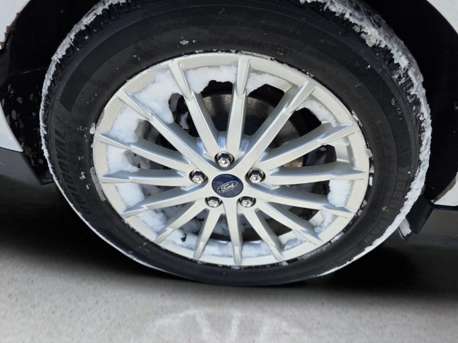 2015 Ford C-Max Hybrid SE