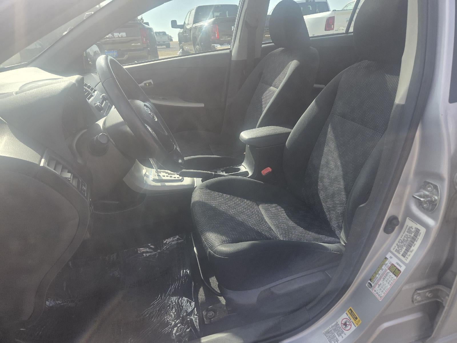 2010 Toyota COROLLA SEDAN