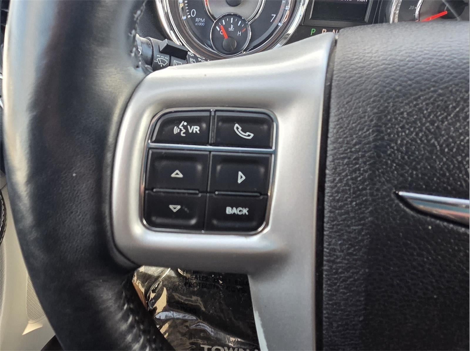 2015 Chrysler Town & Country Touring