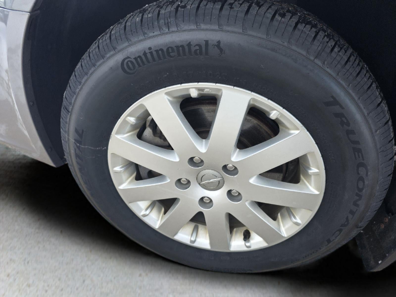 2015 Chrysler Town & Country Touring