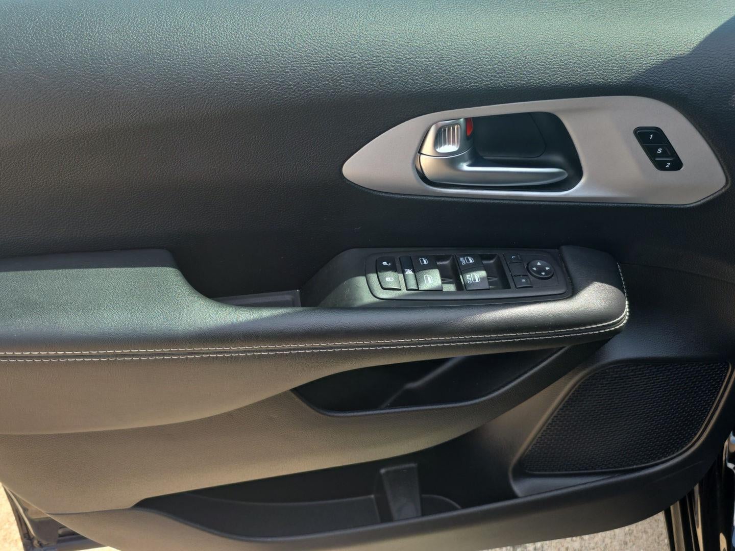 2024 Chrysler PACIFICA TOURING L FWD