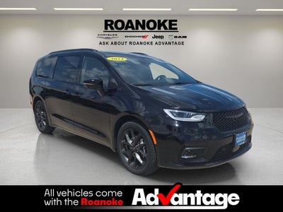 2024 Chrysler PACIFICA TOURING L FWD