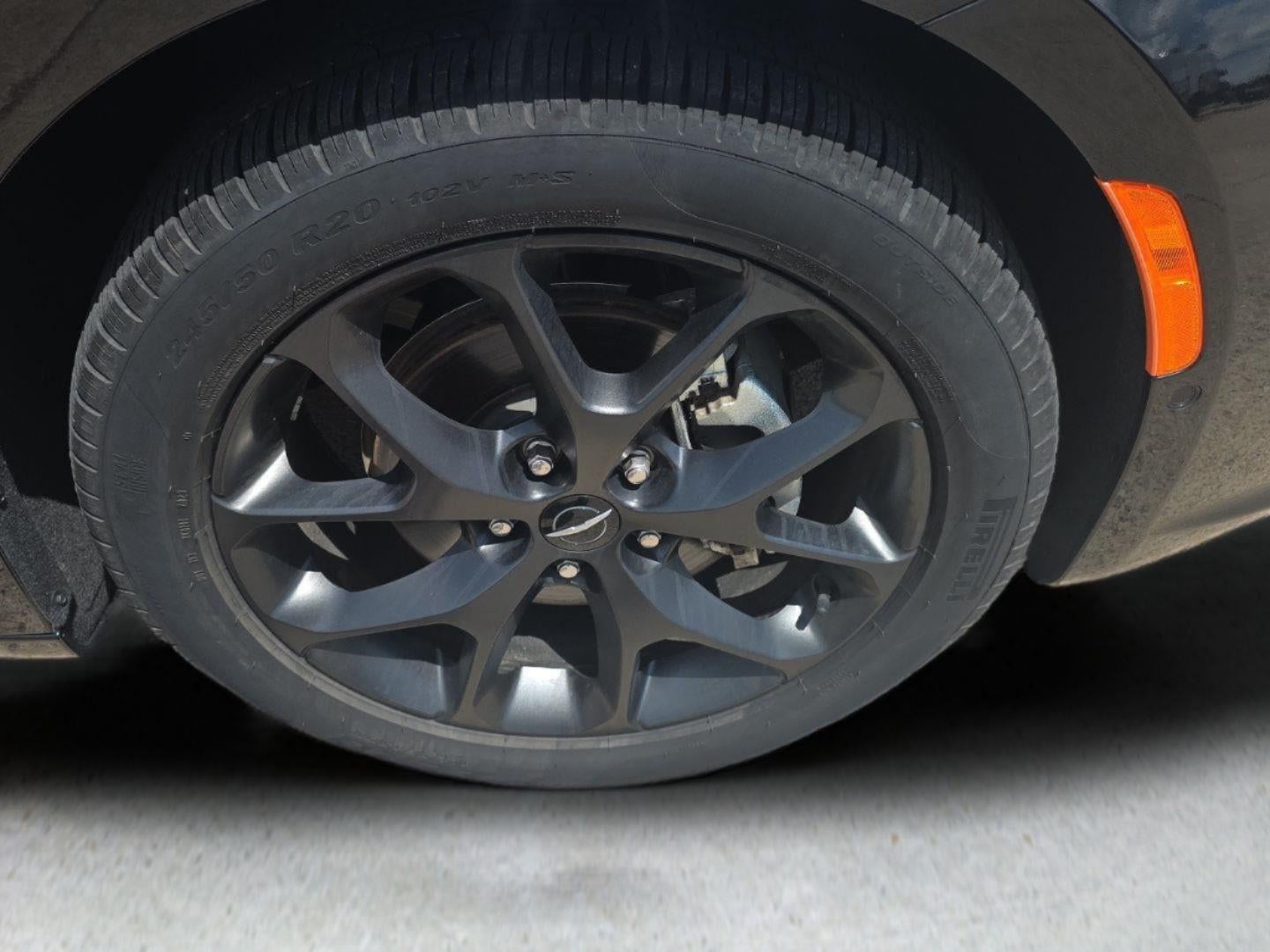 2024 Chrysler PACIFICA TOURING L FWD