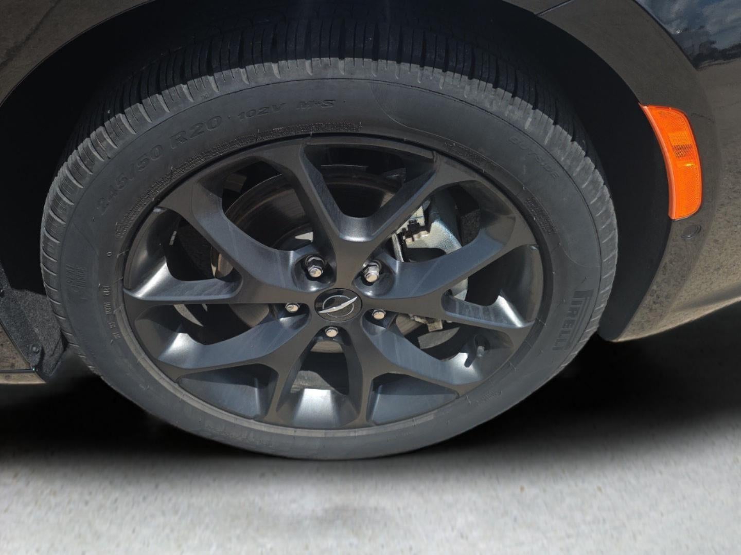 2024 Chrysler PACIFICA TOURING L FWD