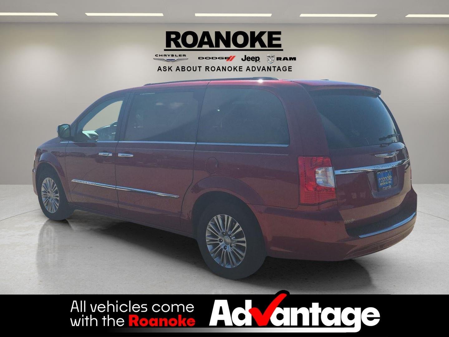 2013 Chrysler Town & Country Touring-L