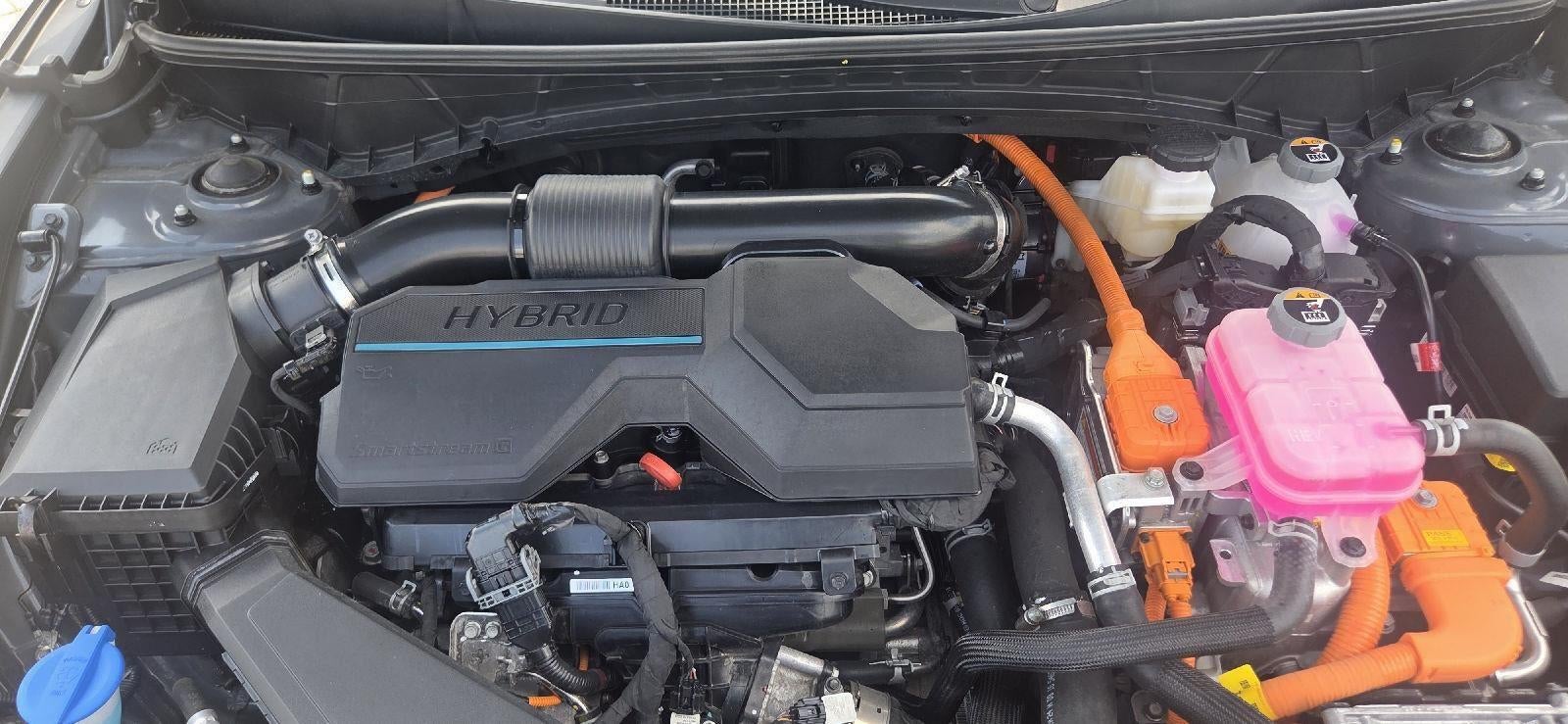 2025 Hyundai Tucson Hybrid Limited
